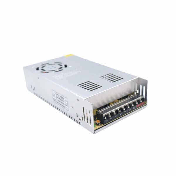 Alimentation 12 V CC à 110 - 240 V CA
