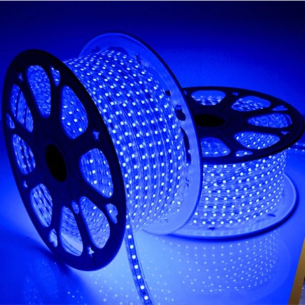 I LumoS 7 X 14mm BLU Striscia LED flessibile impermeabile IP65 dimmerabile 220 – 240V 8W/m