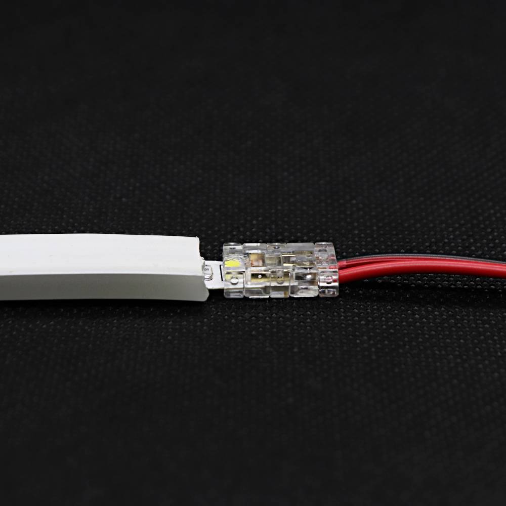 I LumoS 6x12mm GRØN Fleksibel IP65 Dæmpbar LED Neon Strip Light 12V 9W/m - Planet Neon